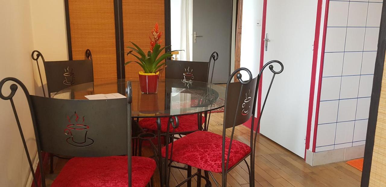 Le Couvent En Bazois Bed & Breakfast Chatillon-en-Bazois ภายนอก รูปภาพ